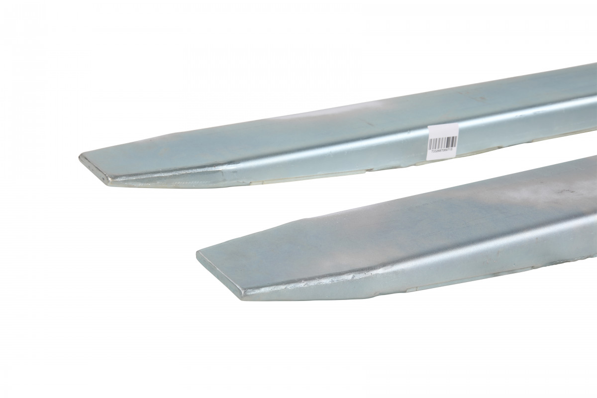 Cinkuotos šakinio krautuvo šakės su tvirtinimo kaiščiu 2200mm ilgio