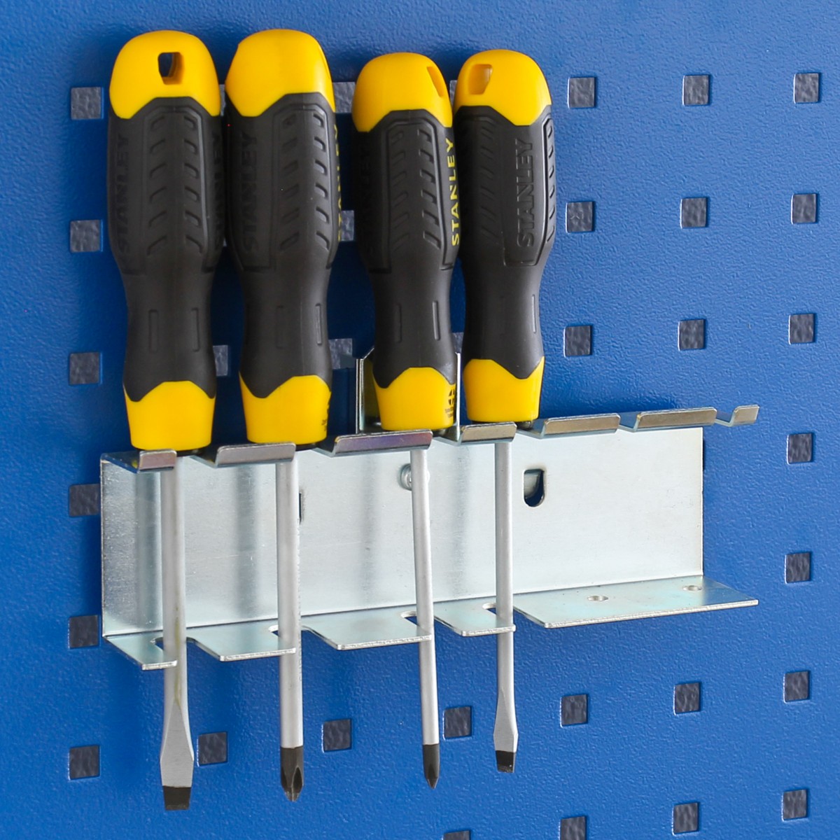 Atsuktuvų laikiklis (3)